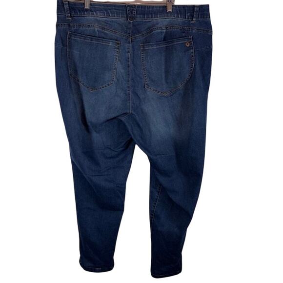 Democracy Sz 22W Blue Denim Ankle Skimmer "Ab"solution® Distressed Jeans - Picture 2 of 12